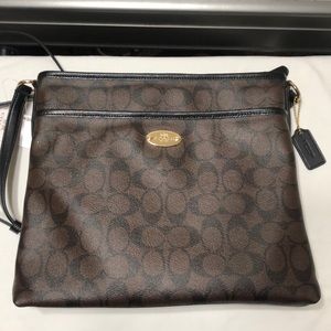 Coach Signature Leather File/Shoulder Bag